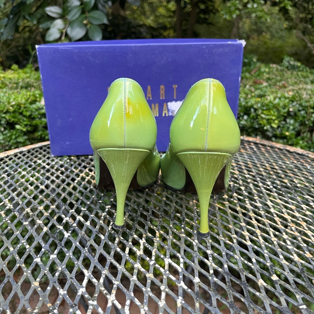 Stuart Weitzman Lime Green Heels - Picture 5 of 9